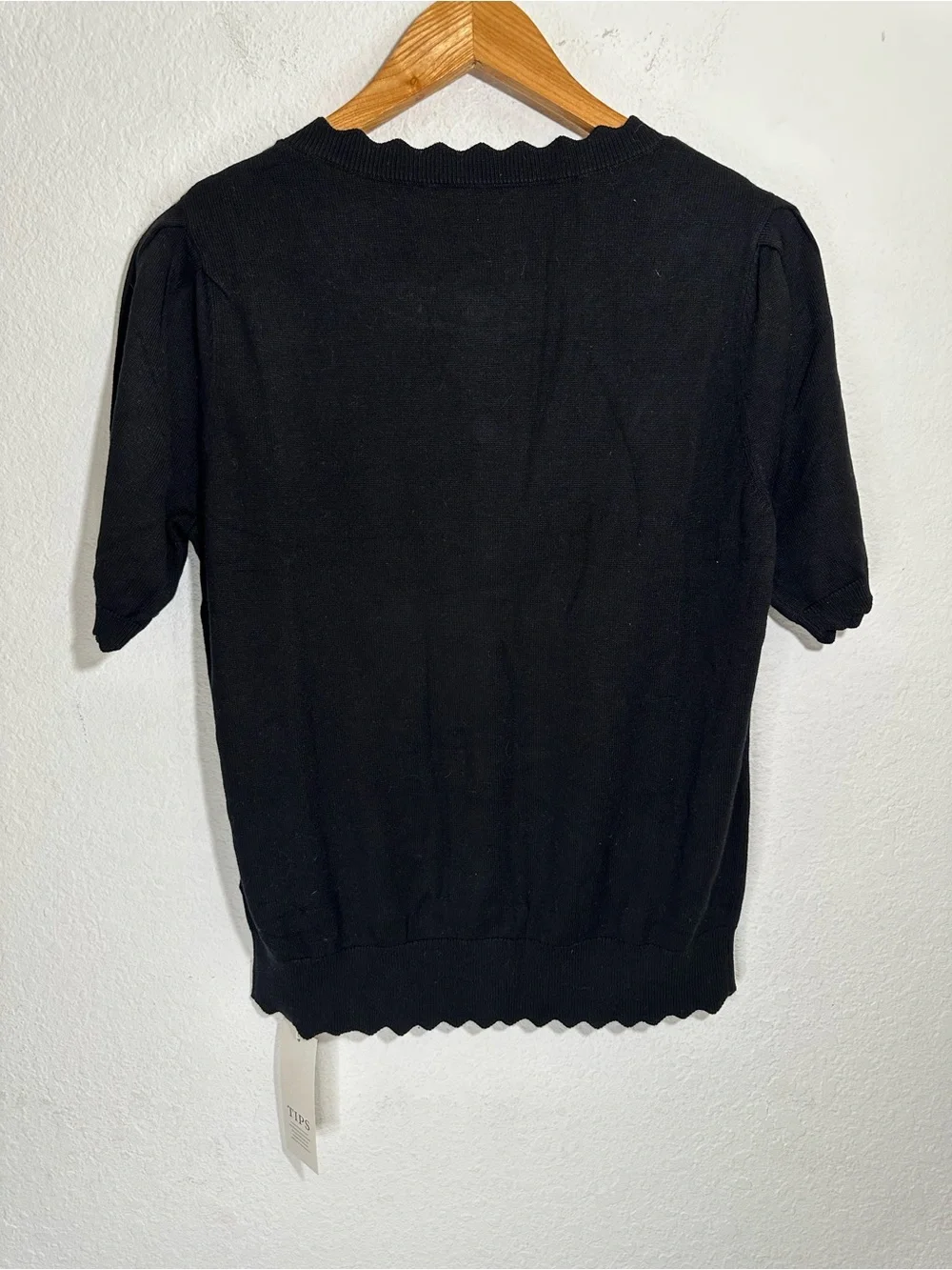 NWT Saodimallsu Scallop Hem Knit Button Down Knit Short Sleeve Cardigan Top